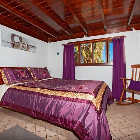 Villa Paraiso Mácher